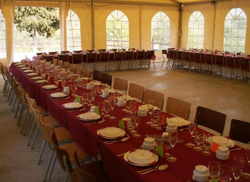 Apartamentos Turisticos Isín מראה חיצוני תמונה